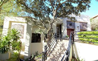 3 Bedroom House in Matumi Estate