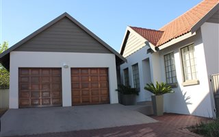 3 Bedroom House in Brooklands