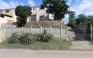 3 Bedroom House in Whetstone