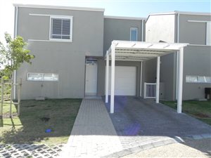 3 Bed House in Somerset Lakes