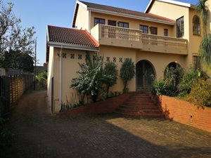 5 Bed House in Mountain Rise