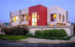 6 Bedroom House in Kabeljous