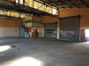 242 m² Commercial space in East London Central