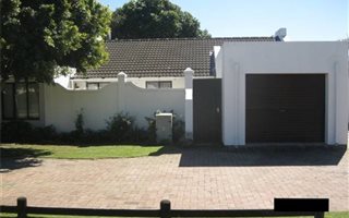 2 Bedroom Townhouse in Paradise Beach