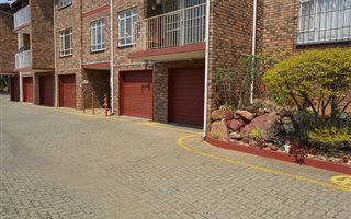 2 Bedroom Townhouse in La Montagne