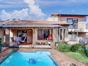 4 Bed Cluster in Randpark