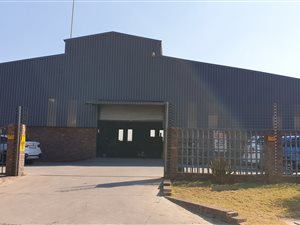 1000 m² Industrial space in Brakpan North