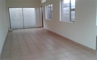 1 Bedroom Apartment in Fairmount