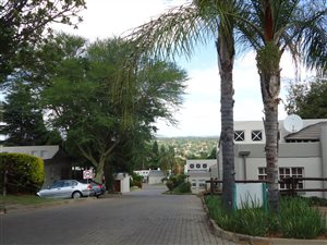 2 Bed Townhouse in Sterrewag