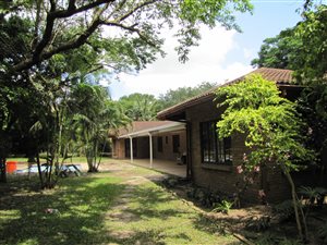 5 Bed House in Monzi