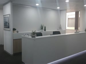 Office space in Arboretum