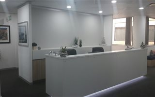 Office space in Arboretum