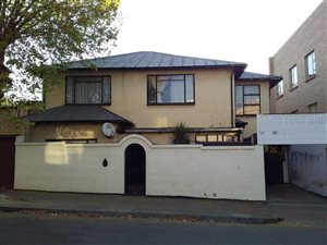 4 Bed House in Mayfair