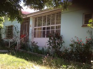 3 Bedroom House in Dewetsdorp