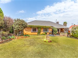 3 Bed House in Franklin Roosevelt Park