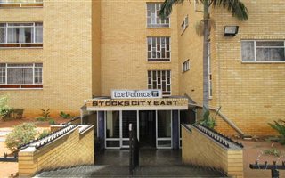 1 Bedroom Townhouse in Sunnyside