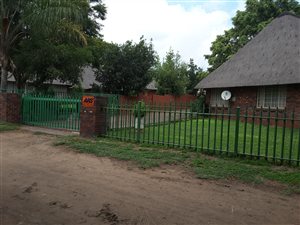 1.5 ha Farm in Waterkloof