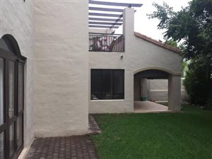 2 Bed Townhouse in Douglasdale