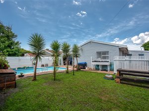 4 Bed House in Southfield