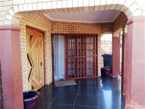 4 Bed House in Atteridgeville