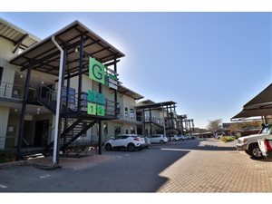 100 m² Office Space in The Willows