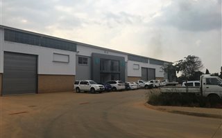 978 m² Industrial space in Pomona