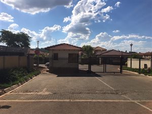 2 Bed Duplex in Willow Park Manor