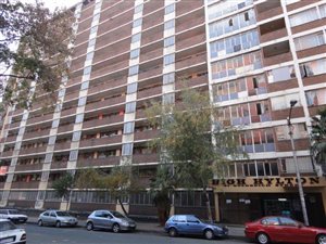 Studio Apartment in Joubert Park
