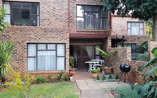 3 Bedroom Duplex in La Montagne