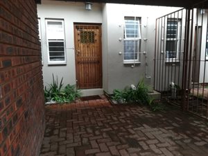 3 Bedroom Townhouse in Lynnwood Ridge