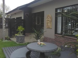 3 Bed House in Camphers Drift
