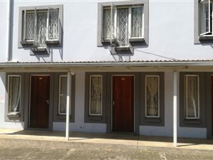 Bachelor apartment in Scottsville
