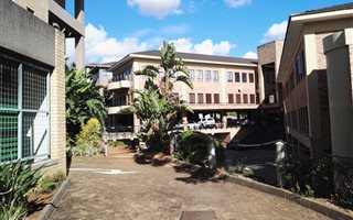 170 m² Office Space in Westville