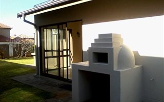 3 Bedroom House in Silverwoods Country Estate