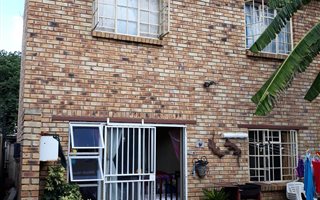 2 Bedroom Townhouse in Oos-Einde