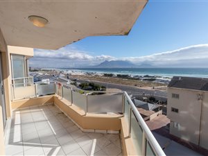 3 Bed Apartment in Blouberg