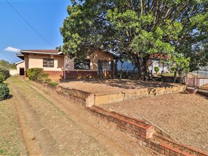 3 Bed House in Prestbury