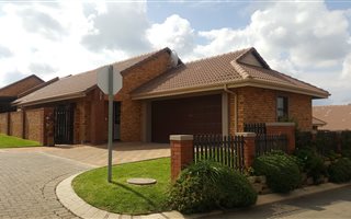 3 Bedroom Simplex in Homes Haven