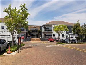220 m² Office Space in Bryanston