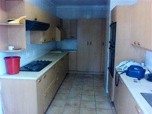 3 Bed Flat in Kempton Park CBD