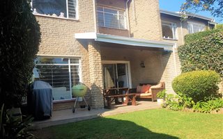3 Bedroom Townhouse in Bedford Park