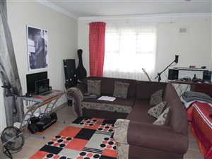3 Bed House in Stonebridge