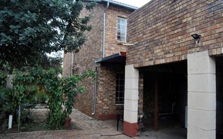 2 Bedroom Simplex in Rietfontein