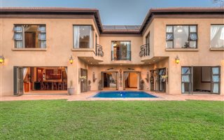 4 Bedroom House in Westlake Estate