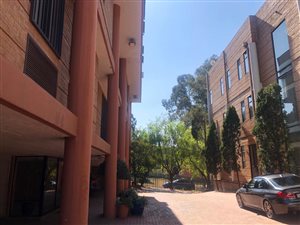 184 m² Commercial space in Bedfordview