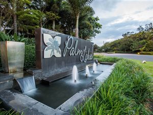 2 Bed Apartment in Palm Lakes Estate