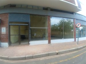 Retail space in Emmarentia