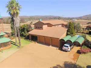 4 m² Farm in Zwavelpoort