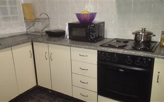 2 Bedroom Apartment in Newlands East