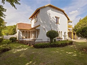 4 Bedroom House in Franklin Roosevelt Park